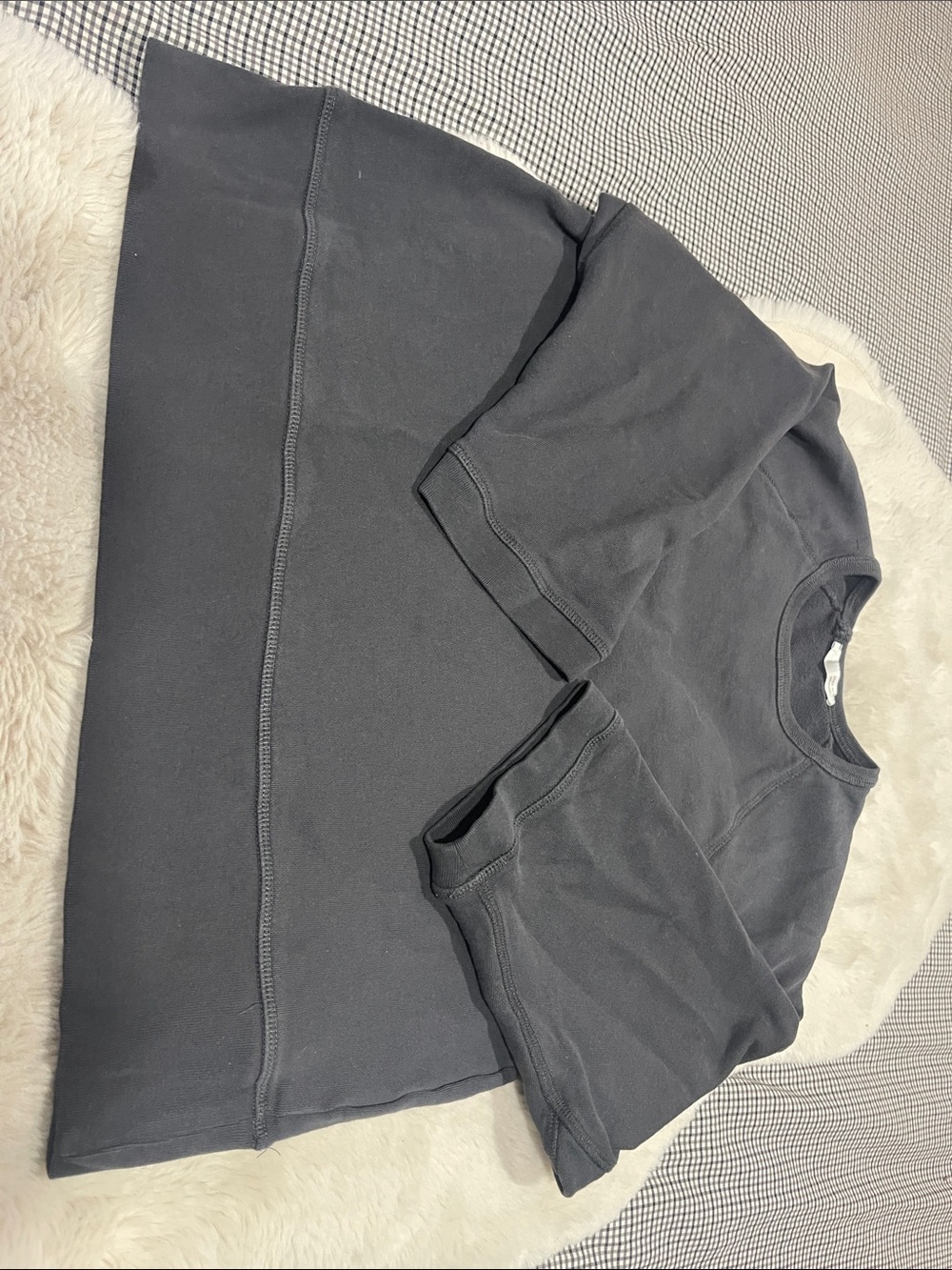 Women’s Crewneck Sweater - Charcoal Gray